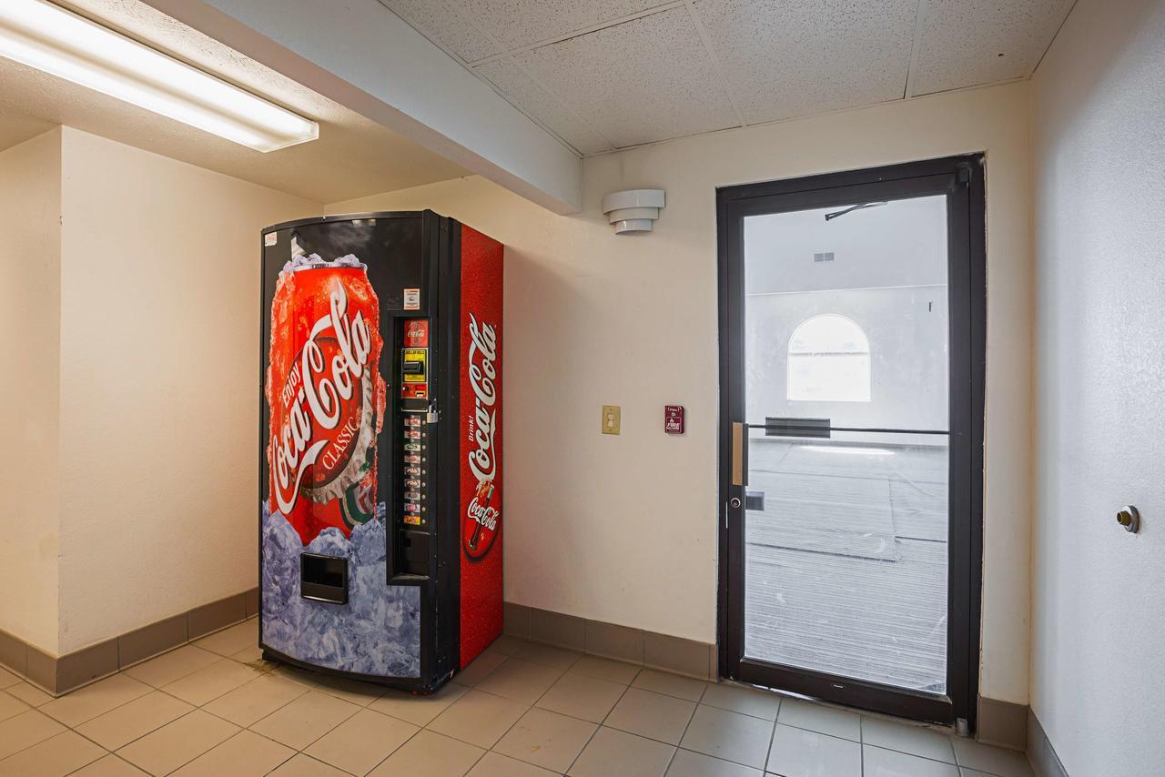 Motel 6 Omaha - Iat West Exteriér fotografie