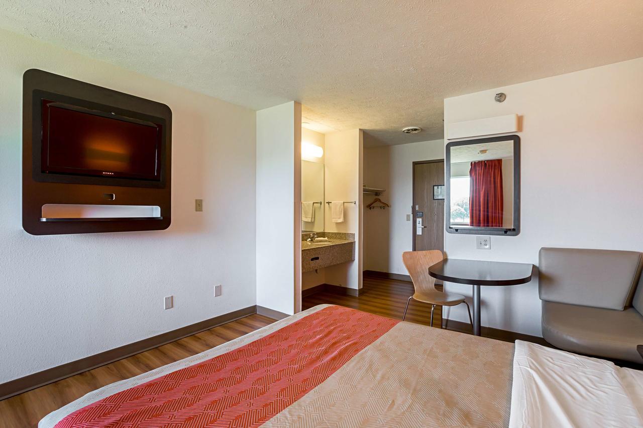 Motel 6 Omaha - Iat West Exteriér fotografie