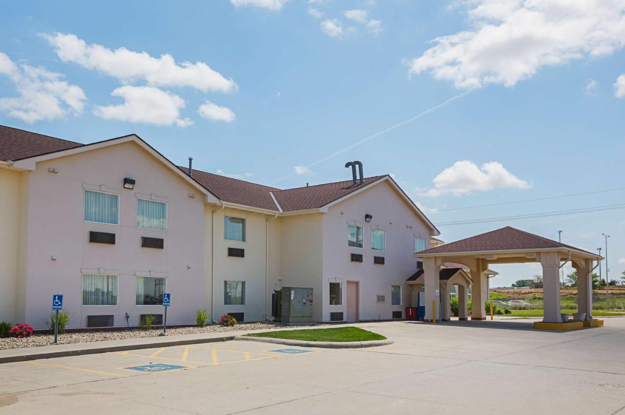 Motel 6 Omaha - Iat West Exteriér fotografie